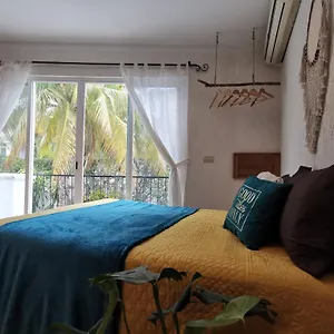 Beautiful & Cozy Near Pool & Kingsize Bed Apartamento