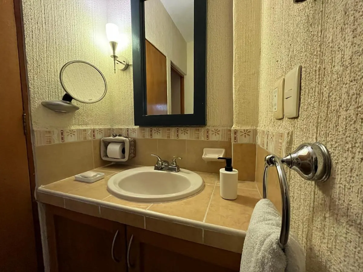 Centro, Cerca Todo Apartment Cancun Mexico